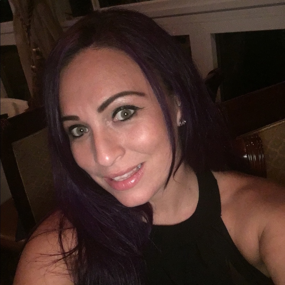 Meet your Posher, Malinda